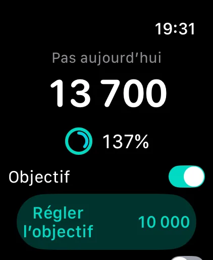 Pas du Jour : 13 700 pas, 137 % de l’objectif de 10 000 pas, à 19:31.