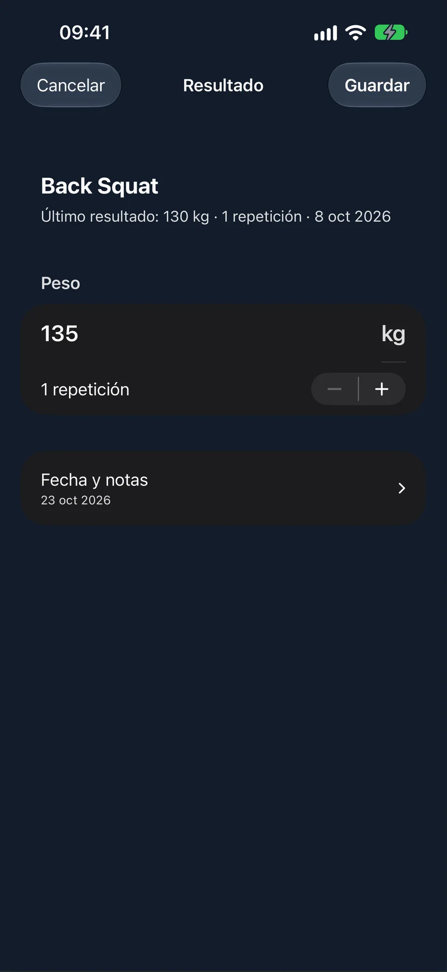 Registro de un nuevo resultado en PRVault: fecha, 135 kg, 1 RM y notas opcionales.